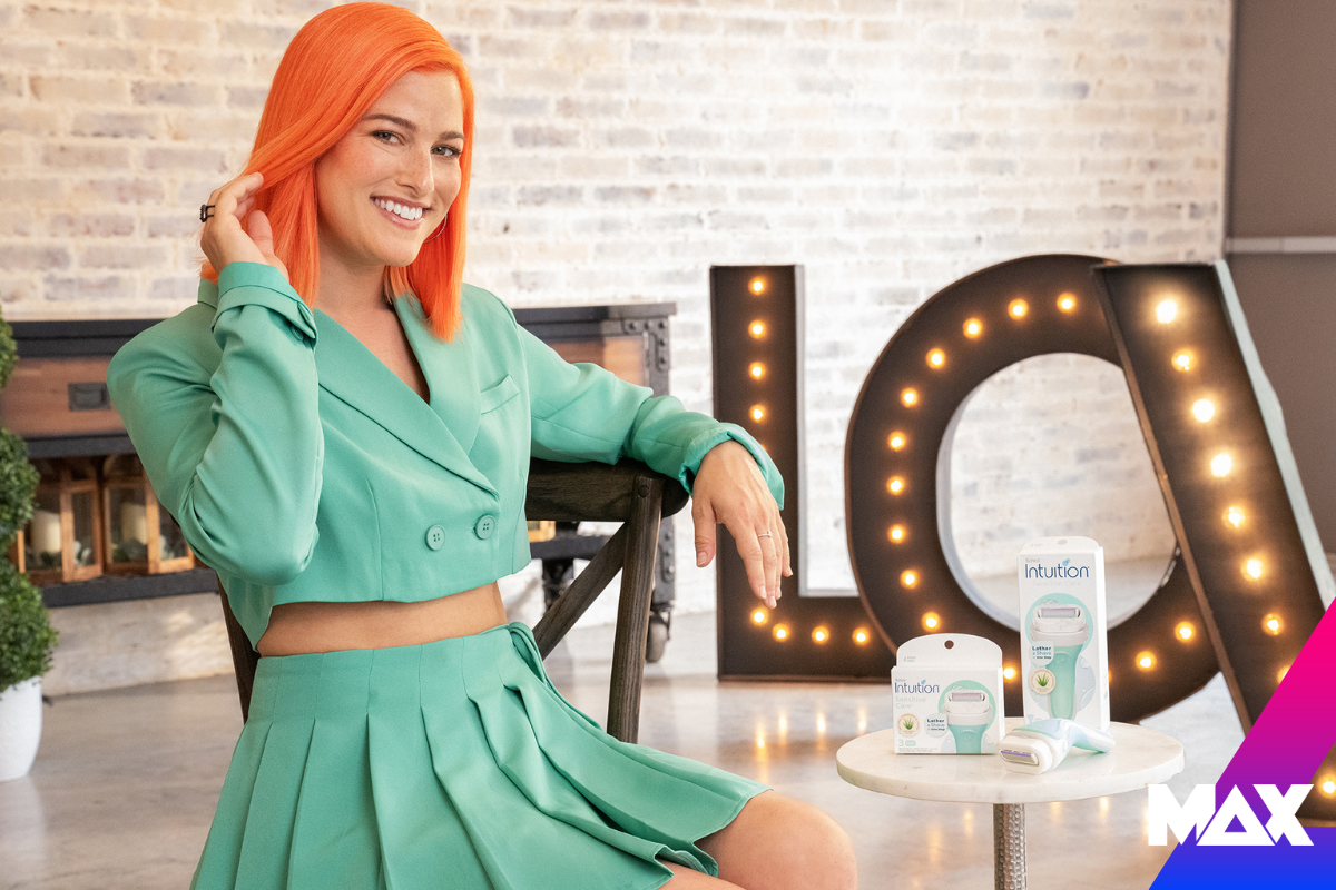 Cassadee Pope x Schick Intuition