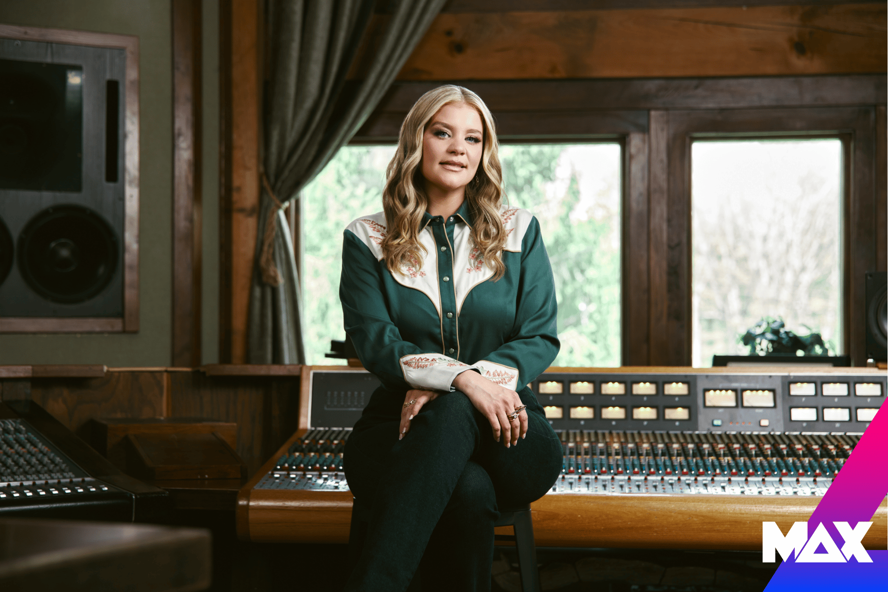Lauren Alaina x USAA