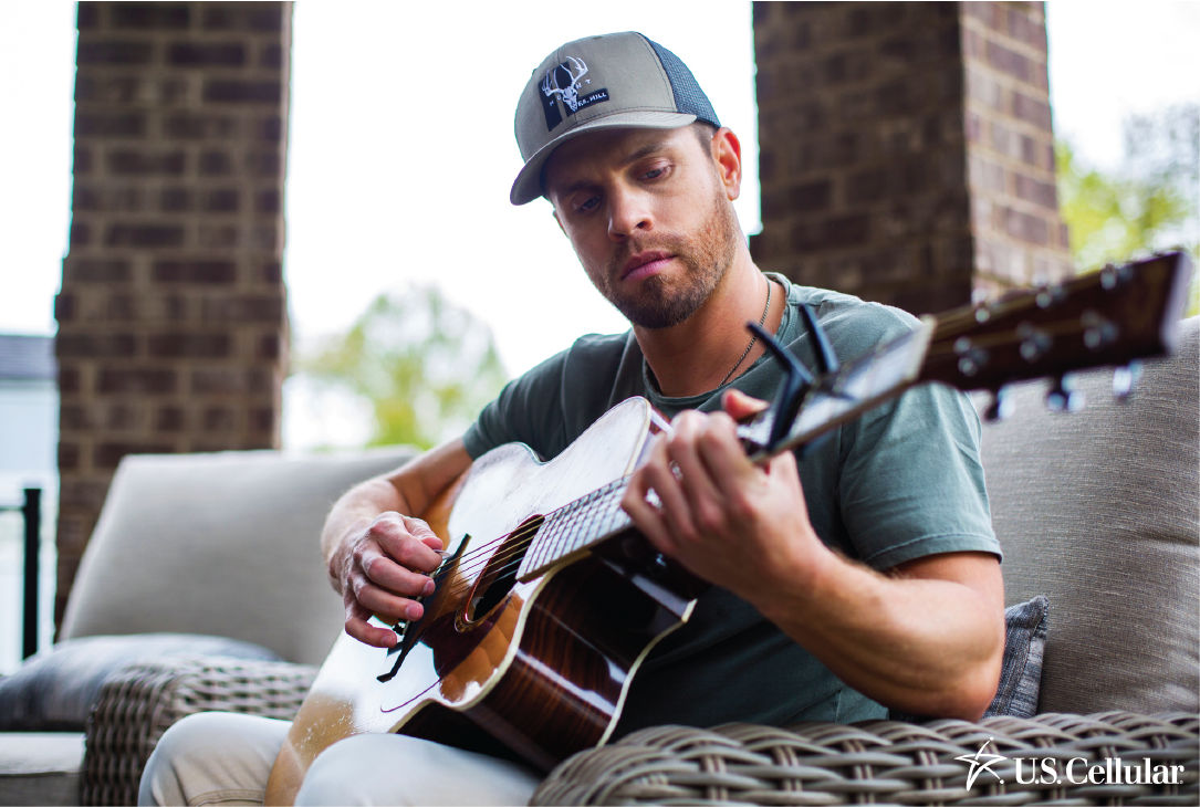 U.S. Cellular Hits the Road with Dustin Lynch and MAX